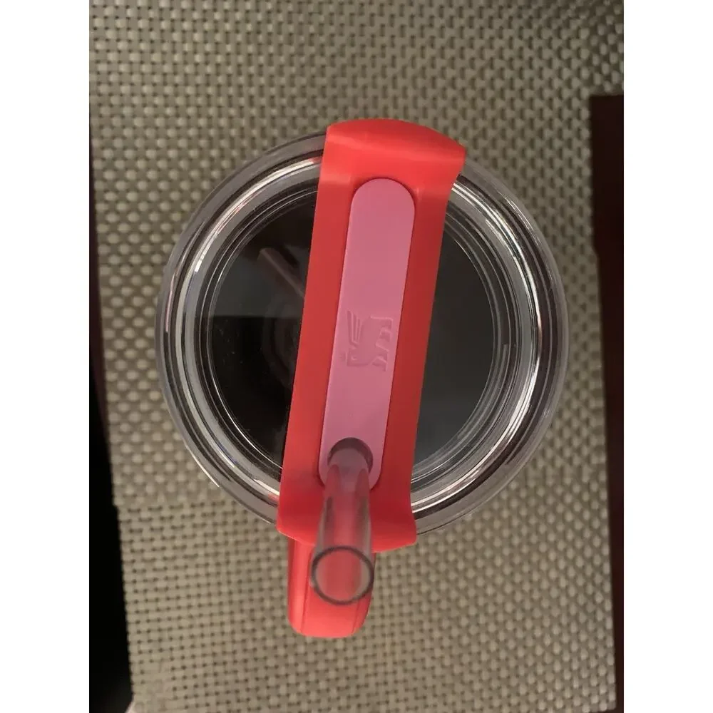 New Stanley Limited Edition Red Quencher 40oz Tumbler Flowstate H2.0 Exclusive